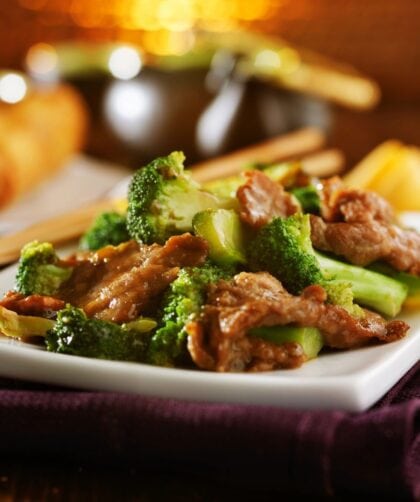 healthy restaurant beef with broccoli