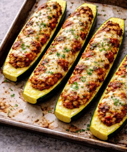 Stuffed zucchini boats with mozzarella